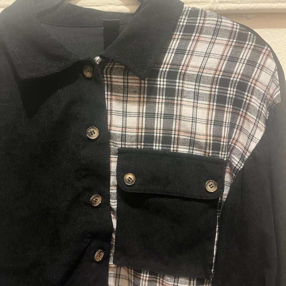 Flannel button down - Picture 2 of 4